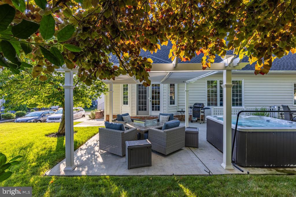 2624 WINDWOOD DRIVE