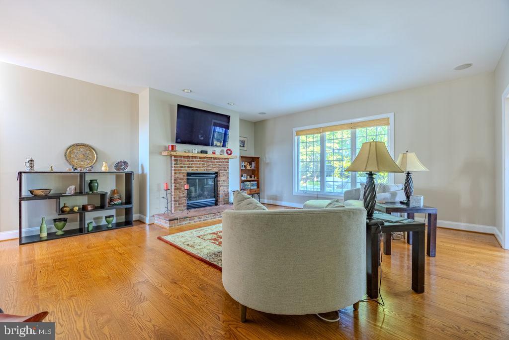 2624 WINDWOOD DRIVE