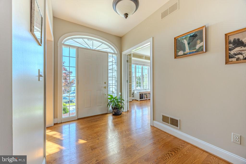 2624 WINDWOOD DRIVE