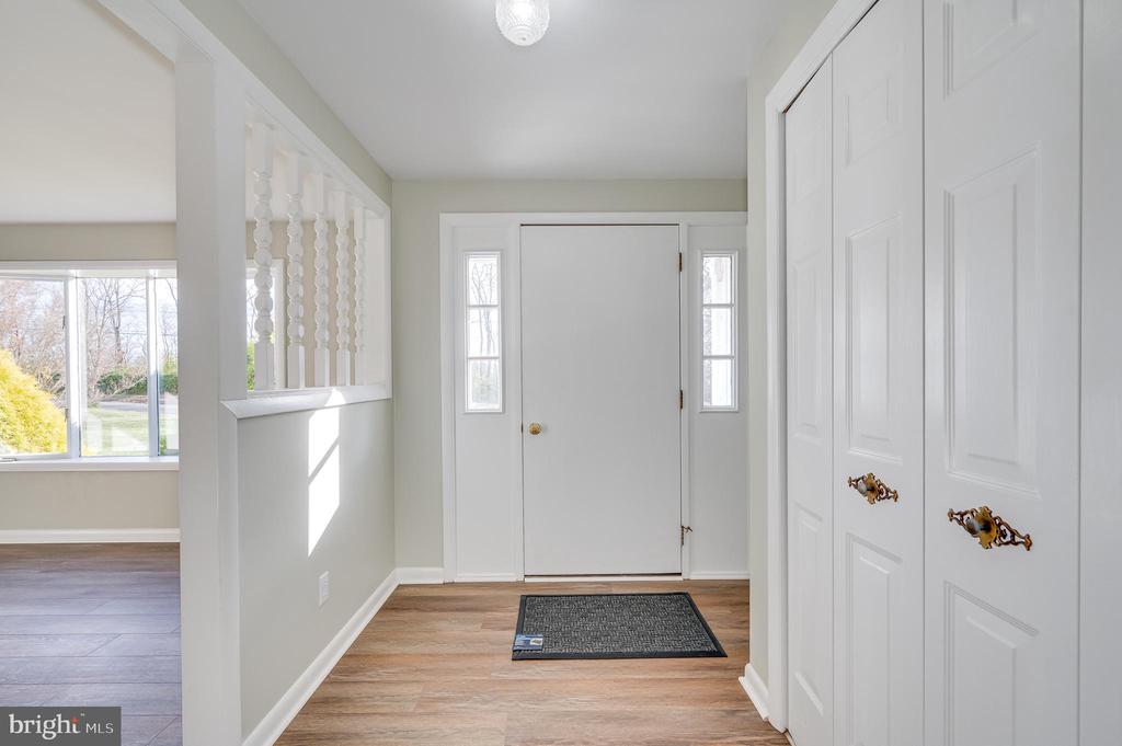 1217 HENSHAW ROAD