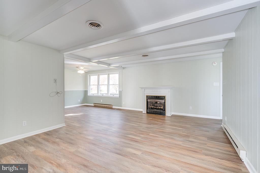 1217 HENSHAW ROAD