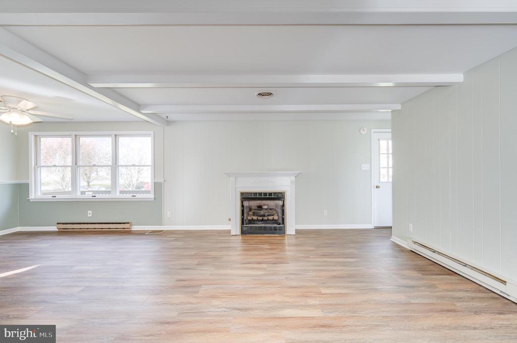 1217 HENSHAW ROAD