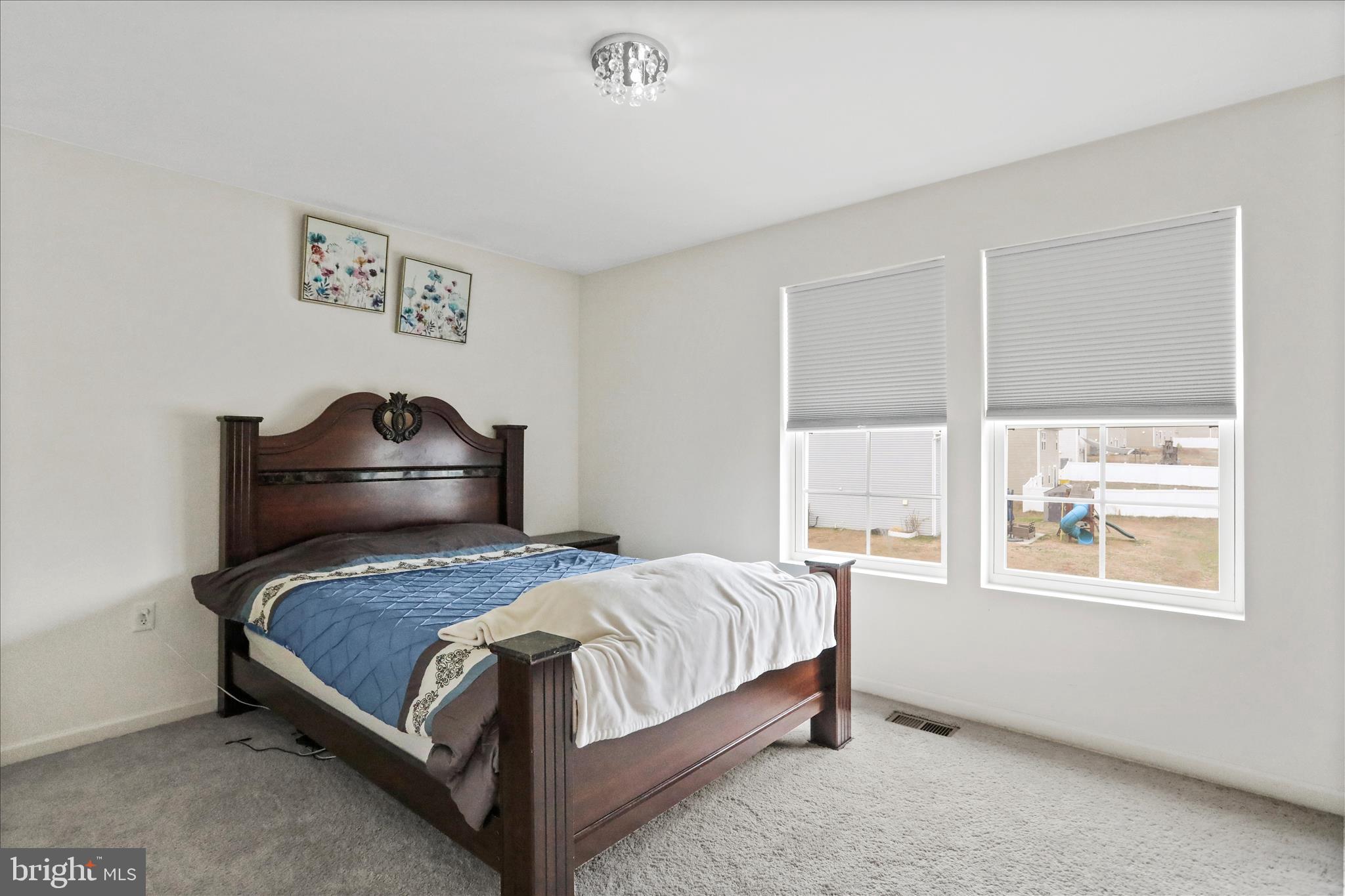 183 LUXOR COURT