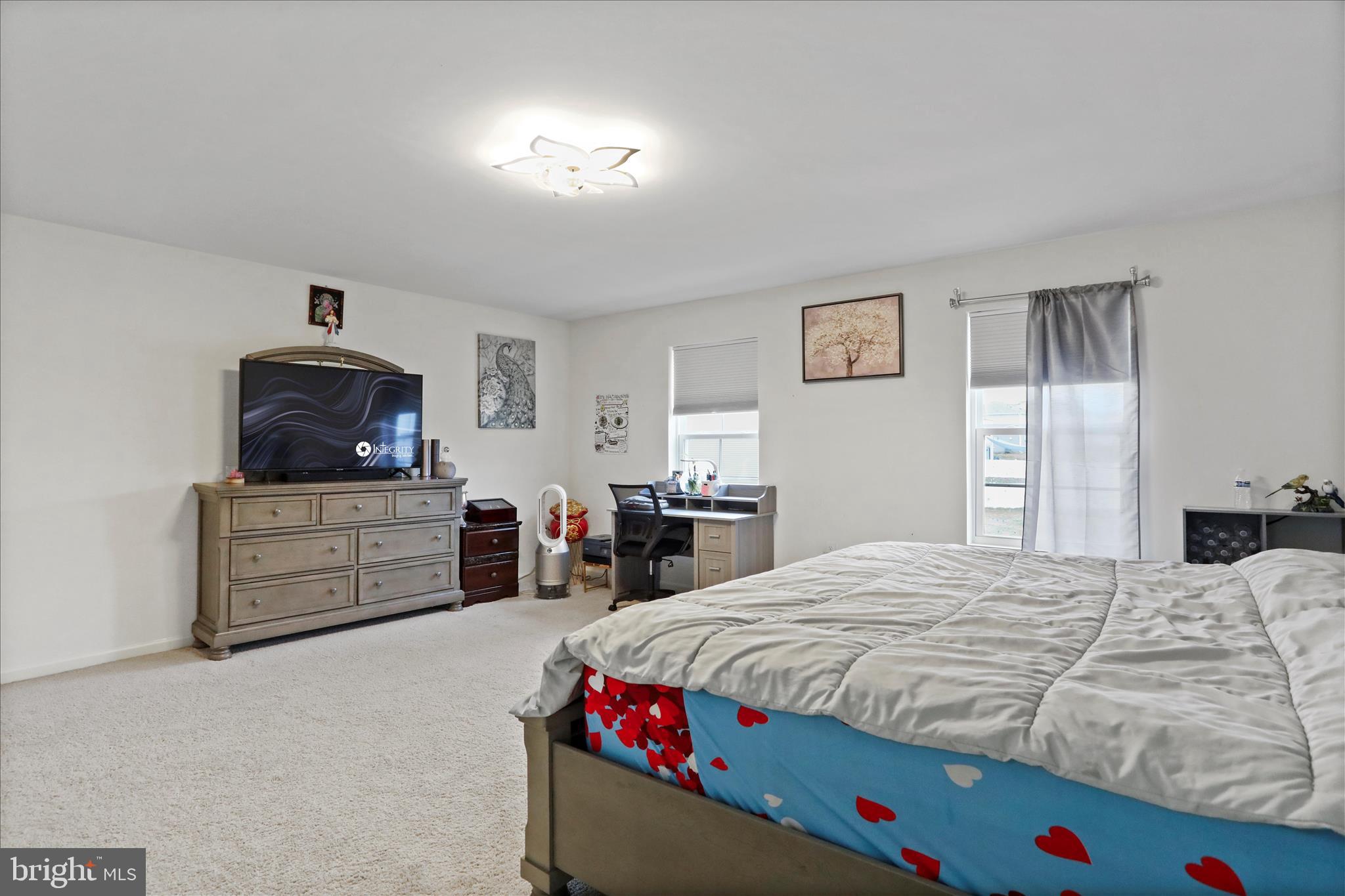 183 LUXOR COURT