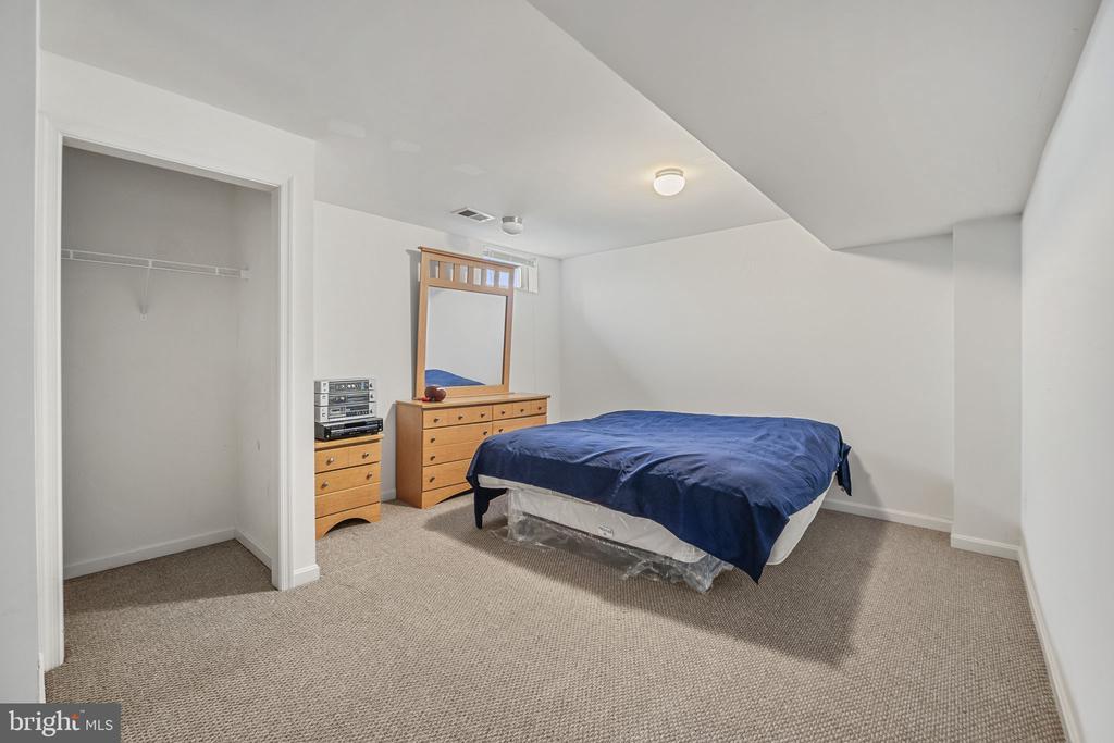 107 MILKWEED LANE