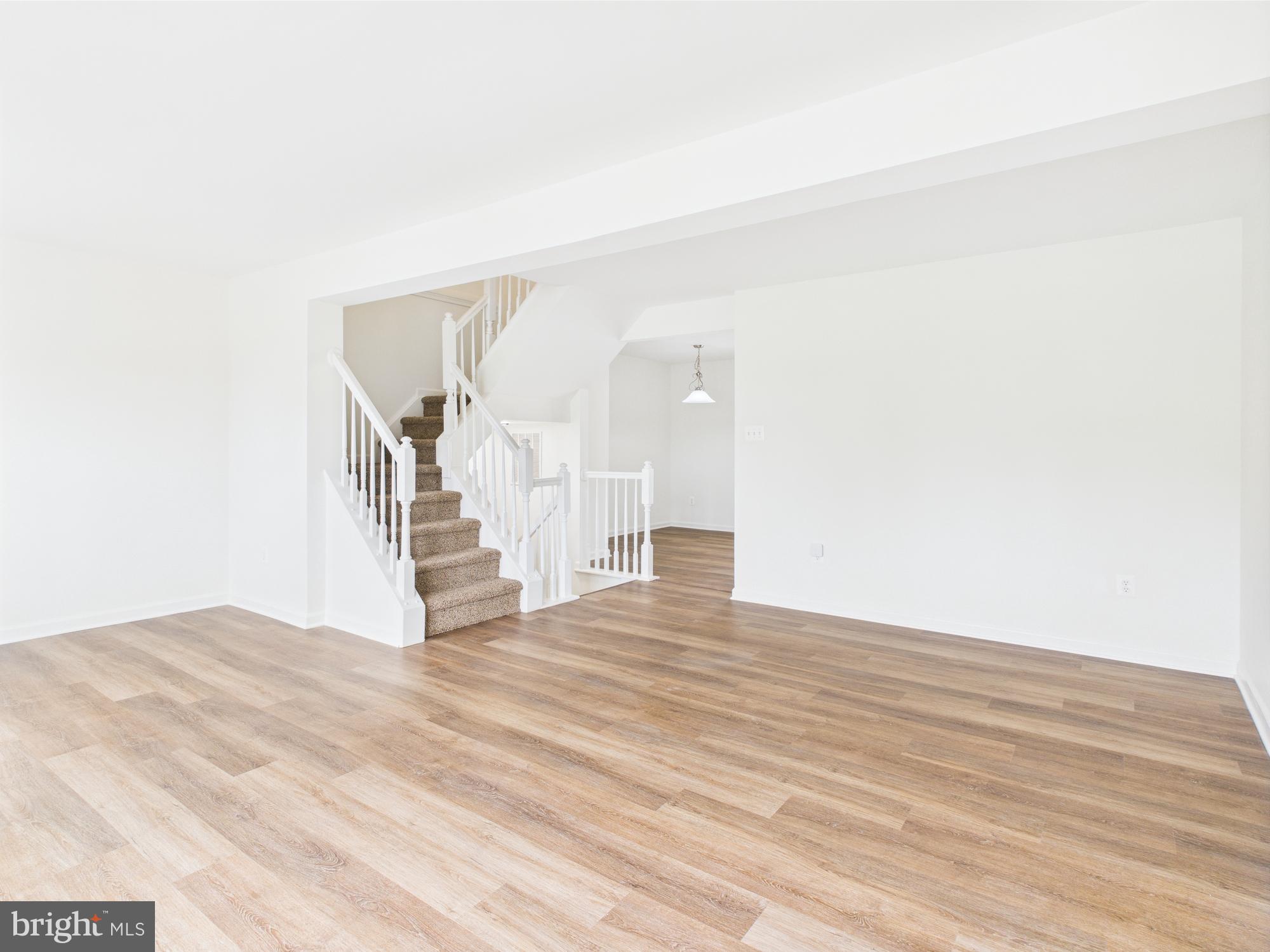 1233 MARE STREET