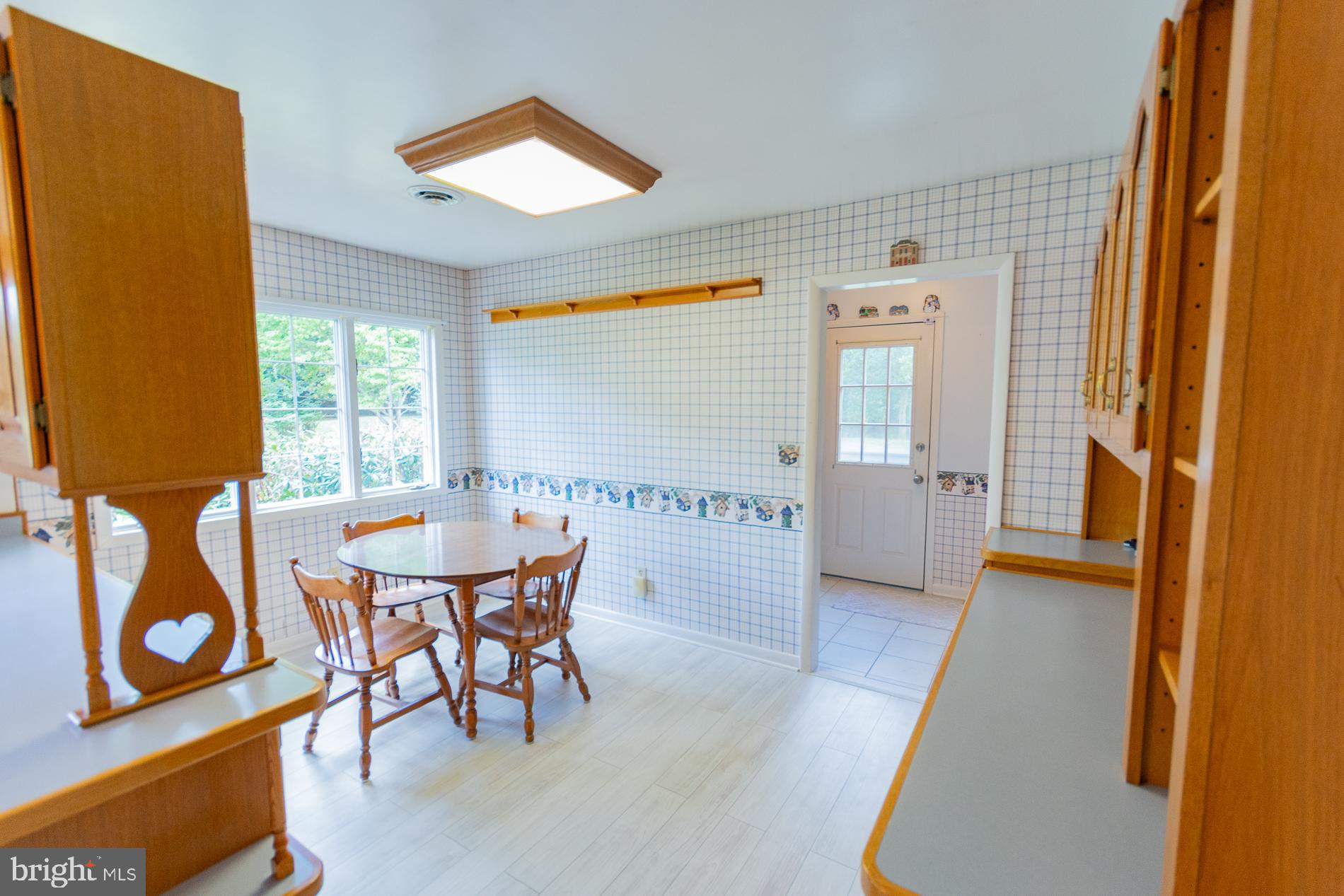 31 LOCUST HILL DRIVE