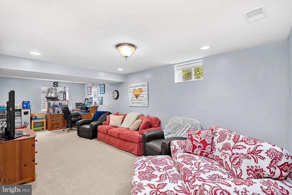 661 CHICKAMAUGA DRIVE