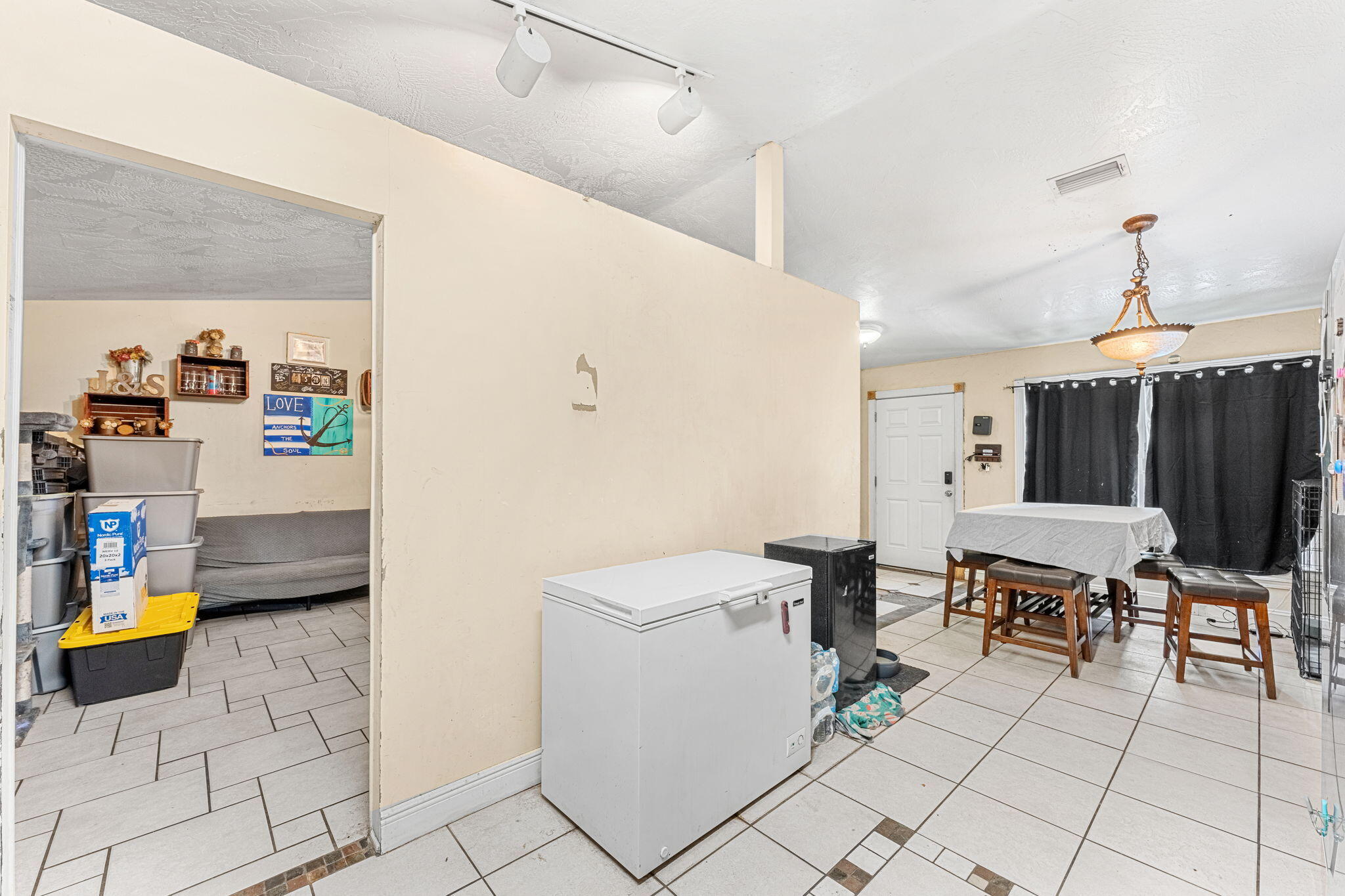1010 Bonnymede Drive
