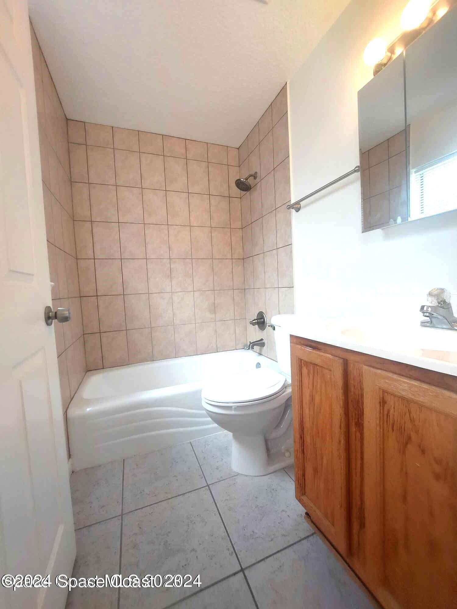 819 Faull Drive A