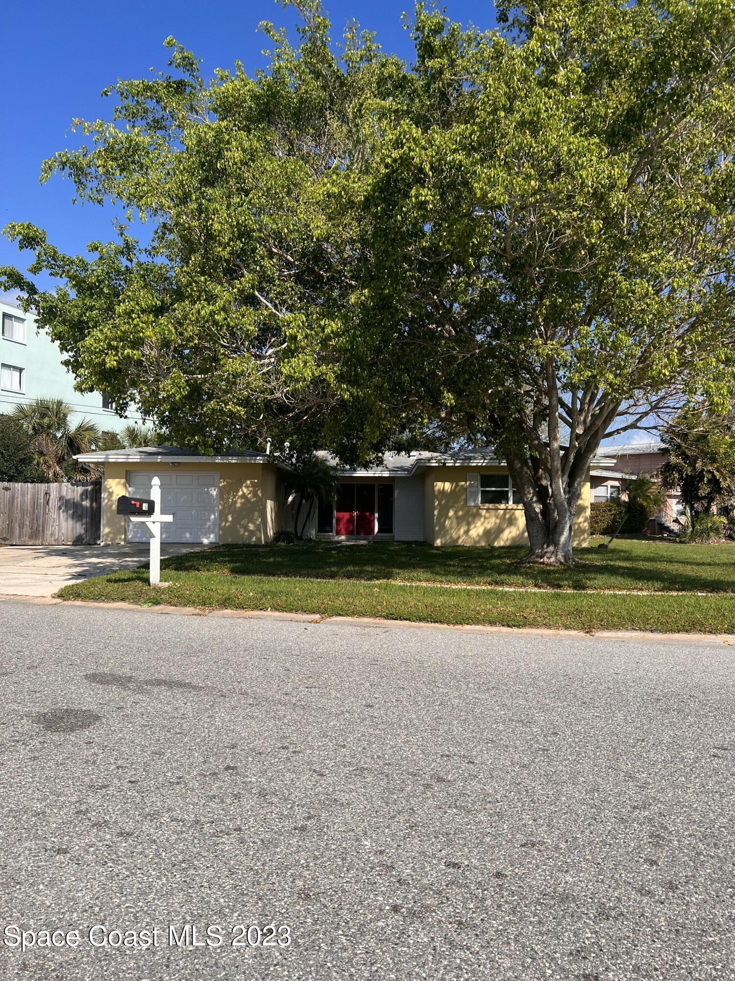 80 Skylark Avenue