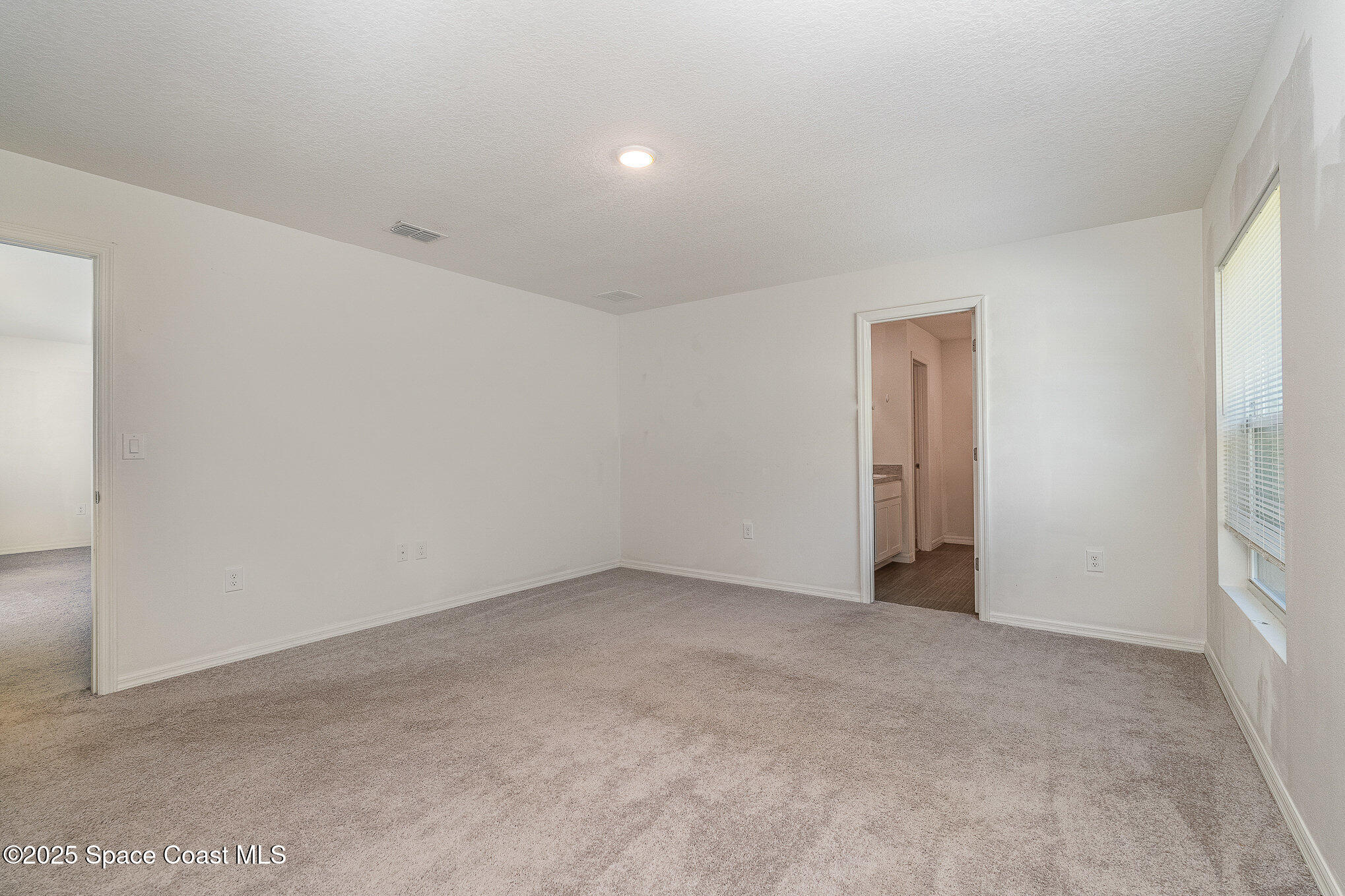 2359 Fallkirk Avenue
