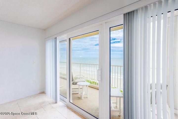 1095 N Highway A1a 502