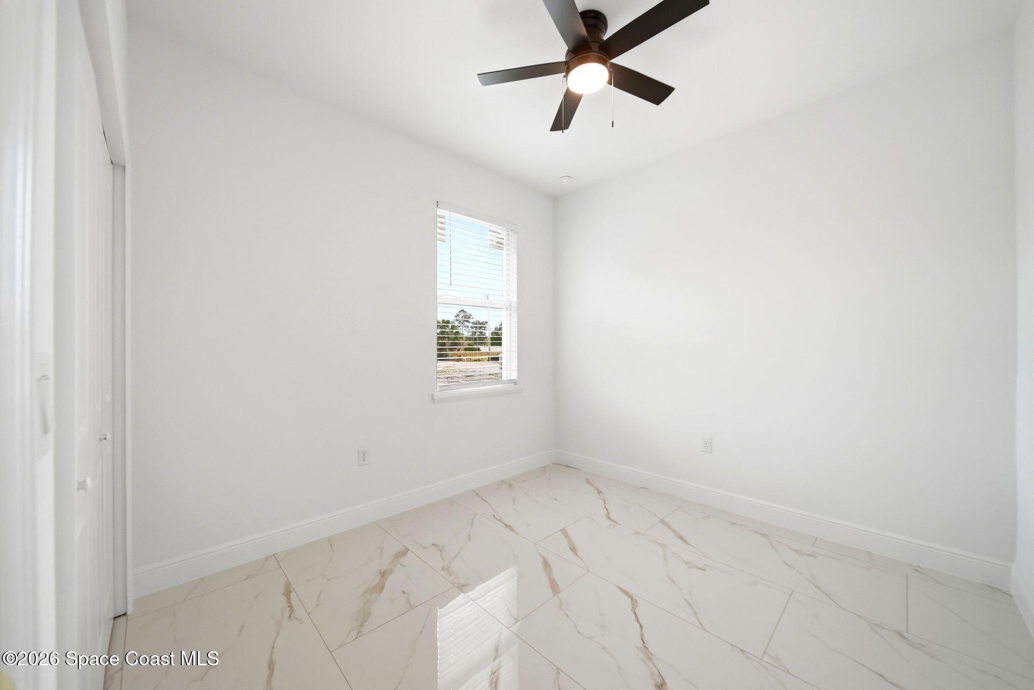 2180 Cogan Drive SE