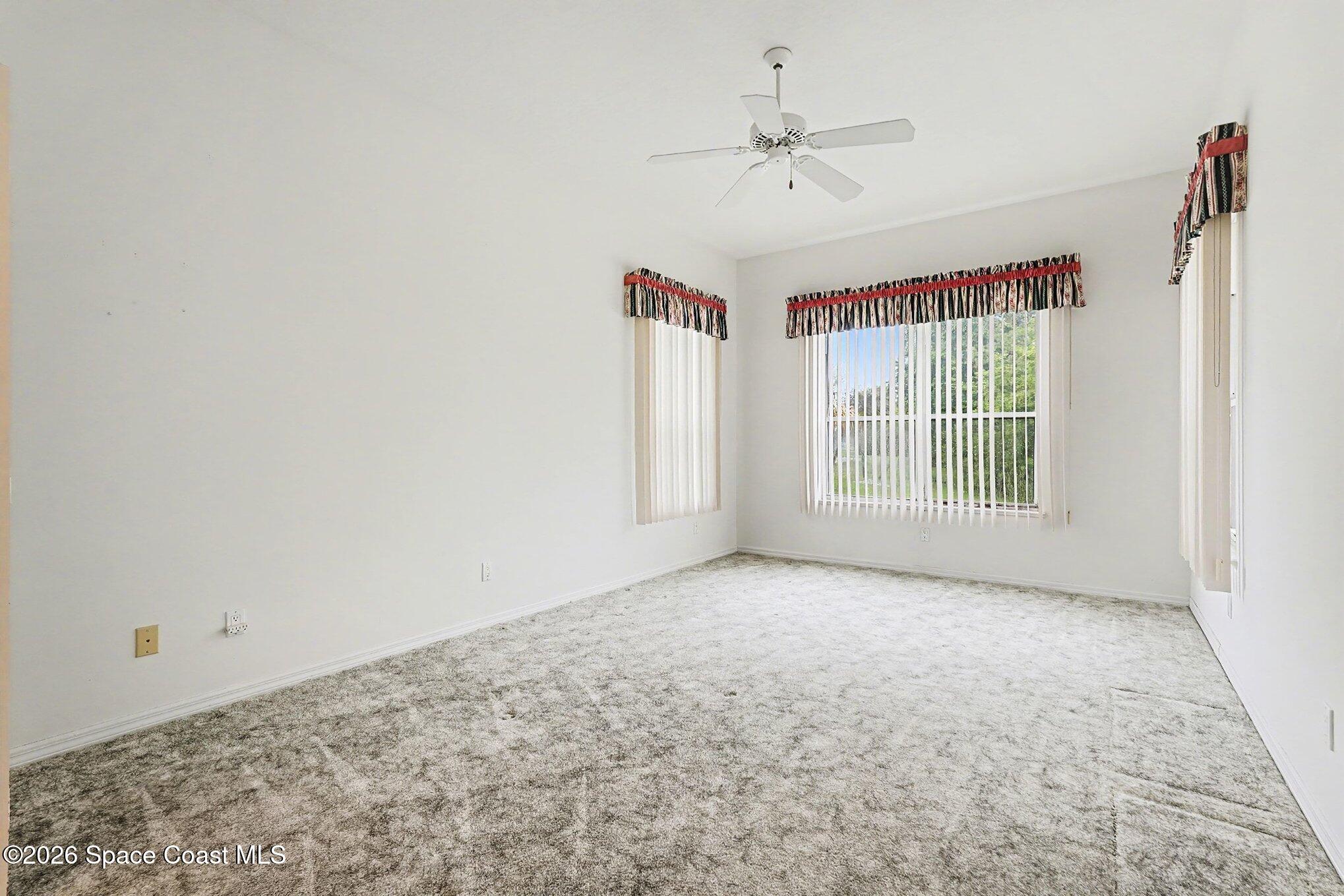 981 Victoria Place