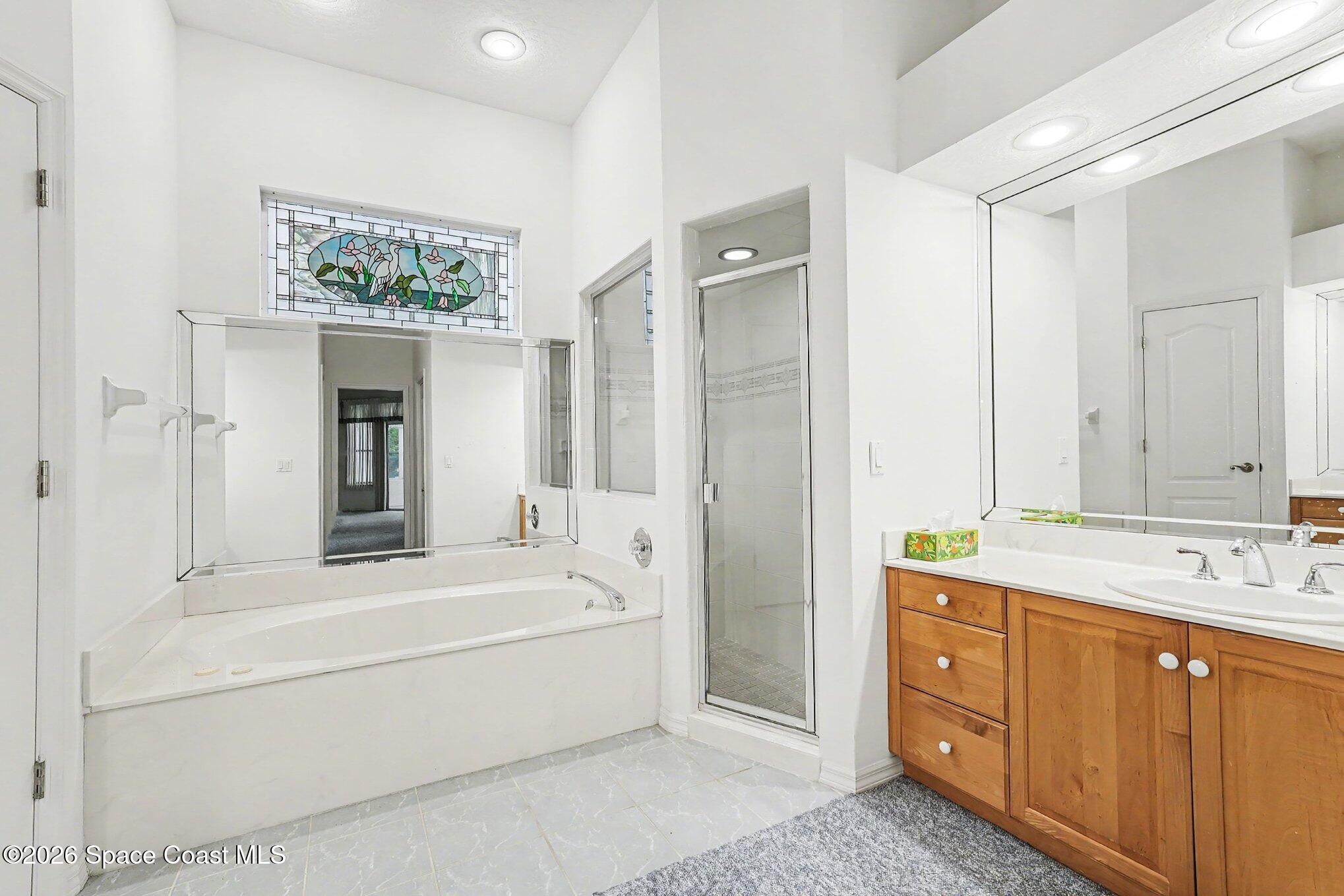 981 Victoria Place