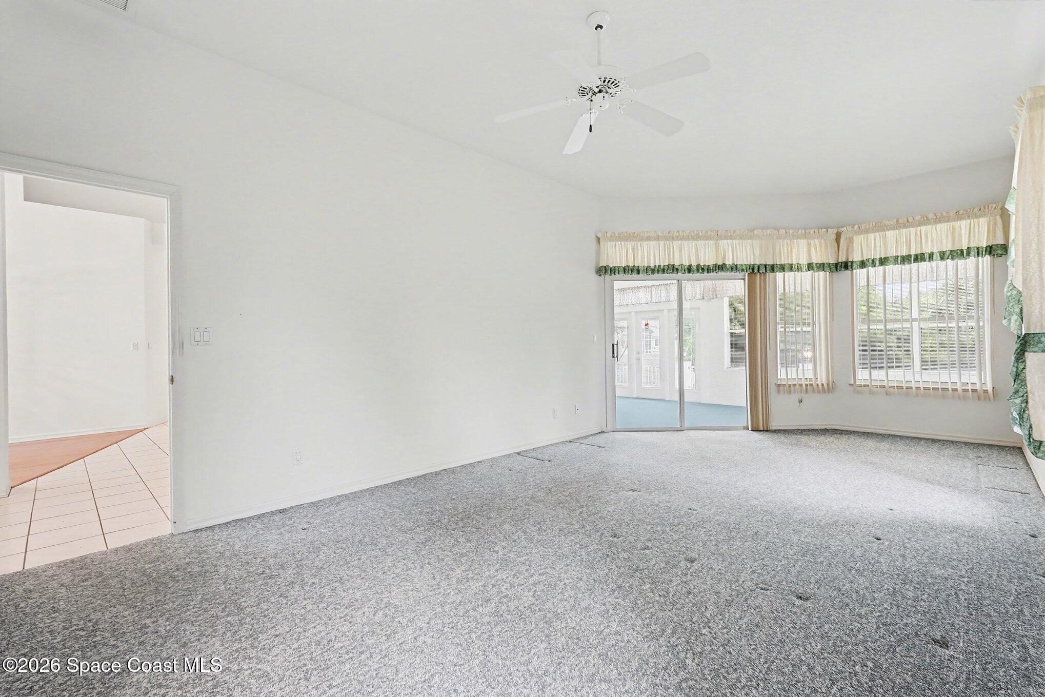 981 Victoria Place