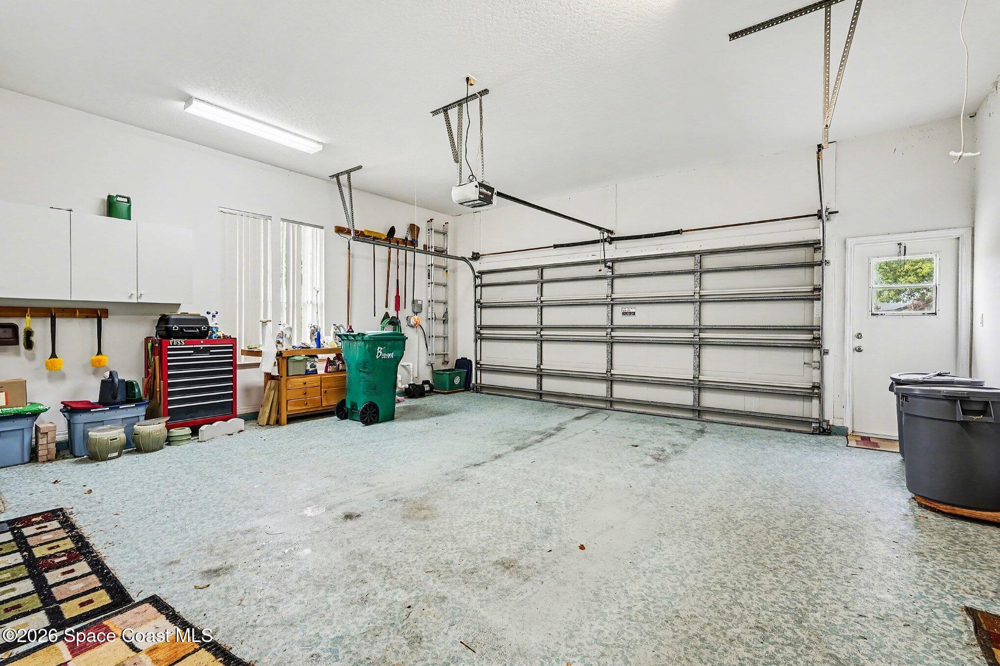 981 Victoria Place
