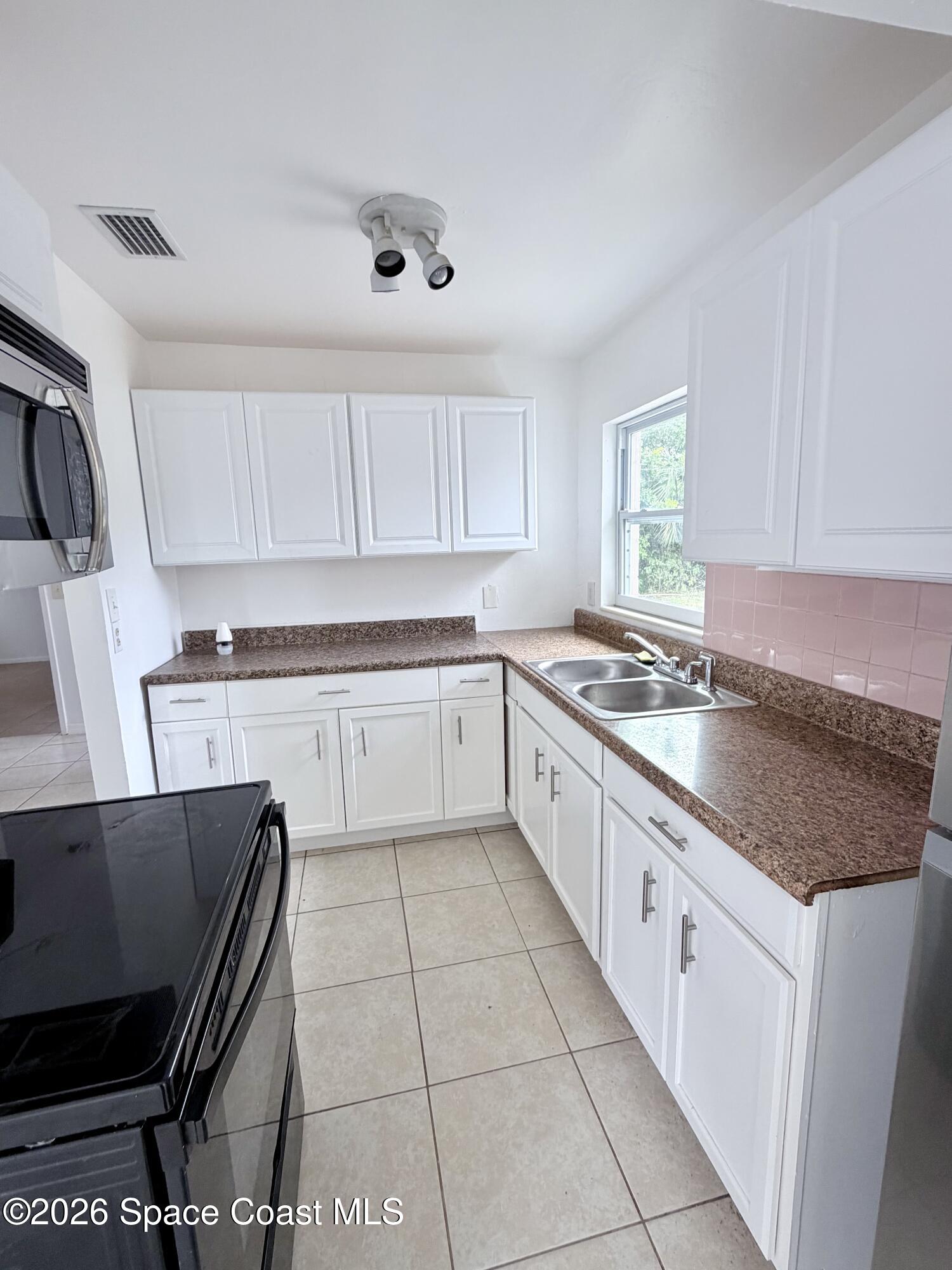 2107 Little John Road