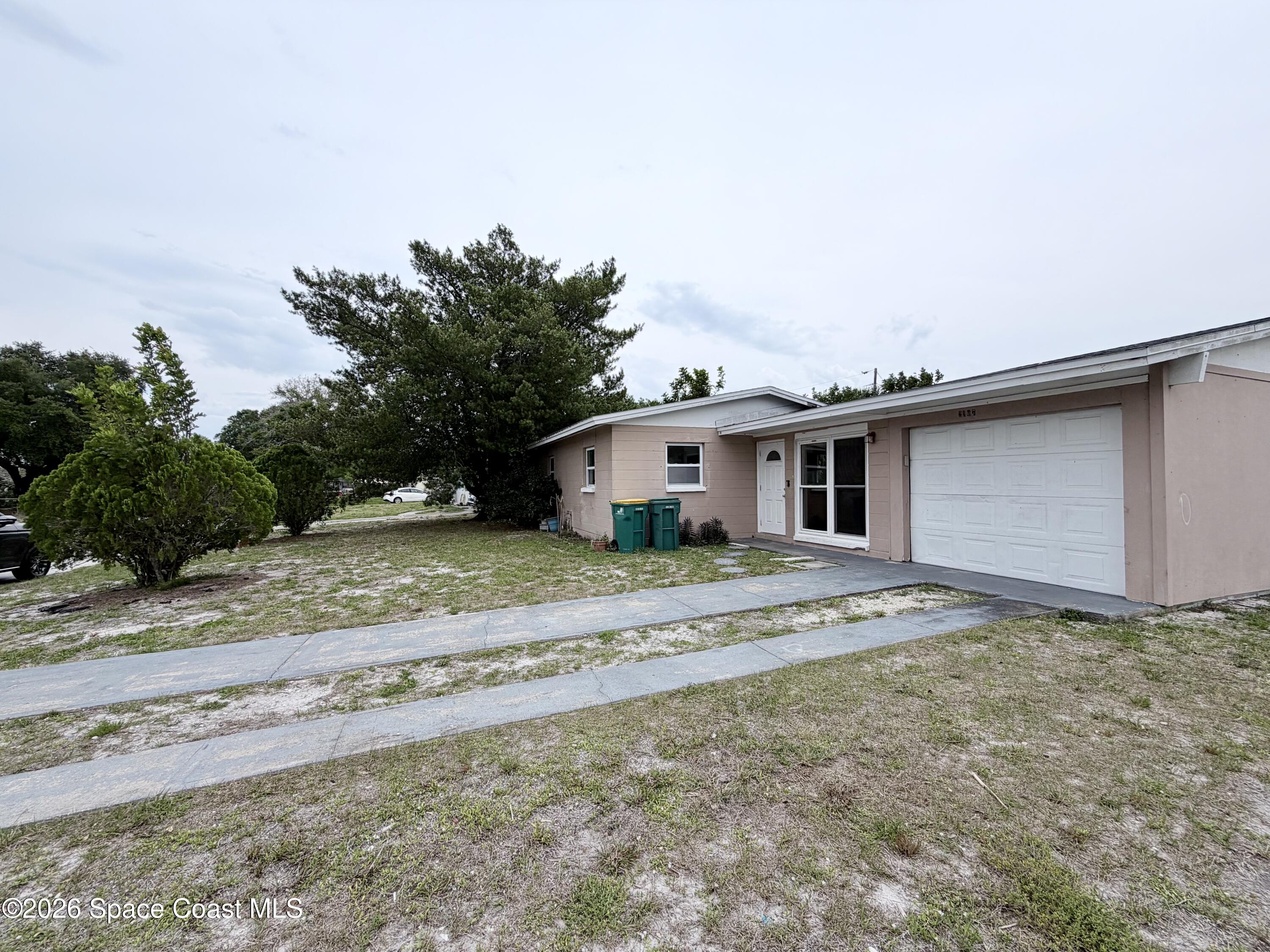 2107 Little John Road