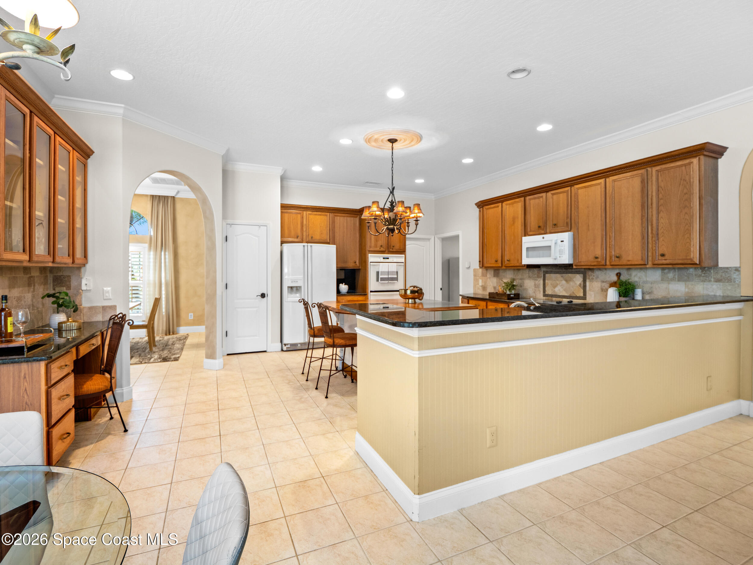 992 Balmoral Way
