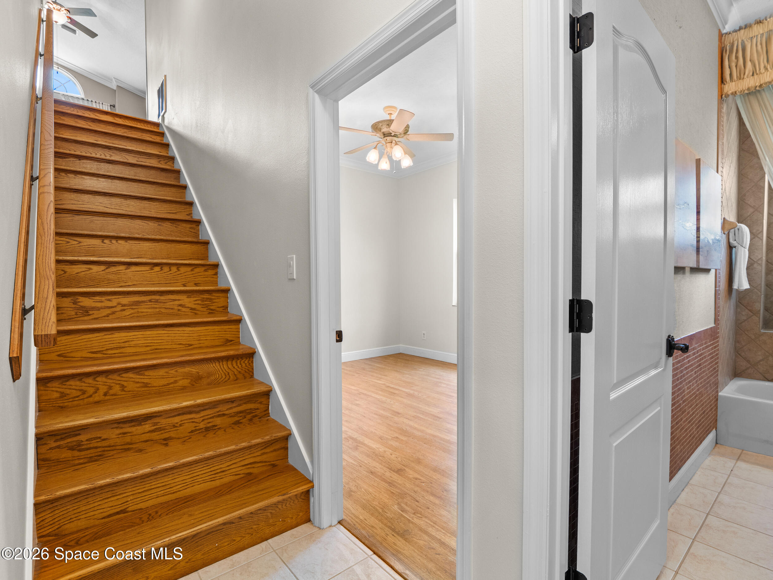 992 Balmoral Way