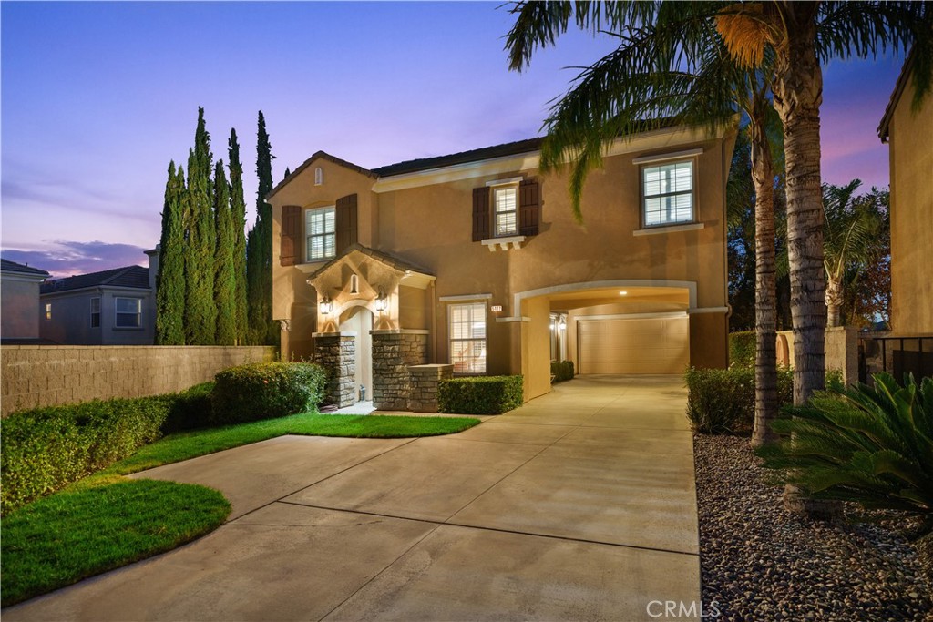 5437 Martingale Way