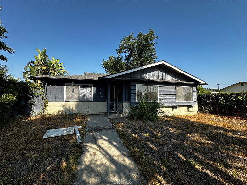 1018 N Sunset Avenue