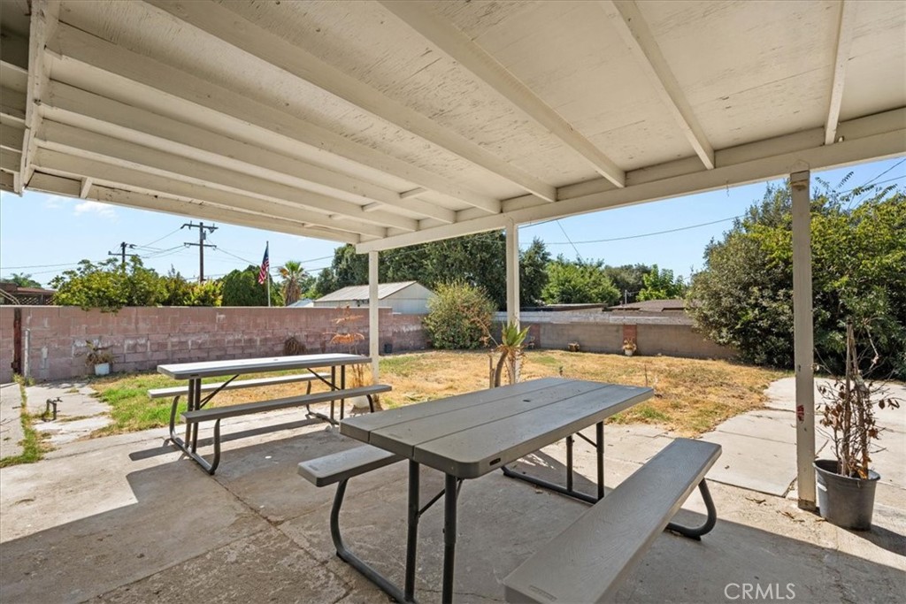 1417 W Marshall Boulevard