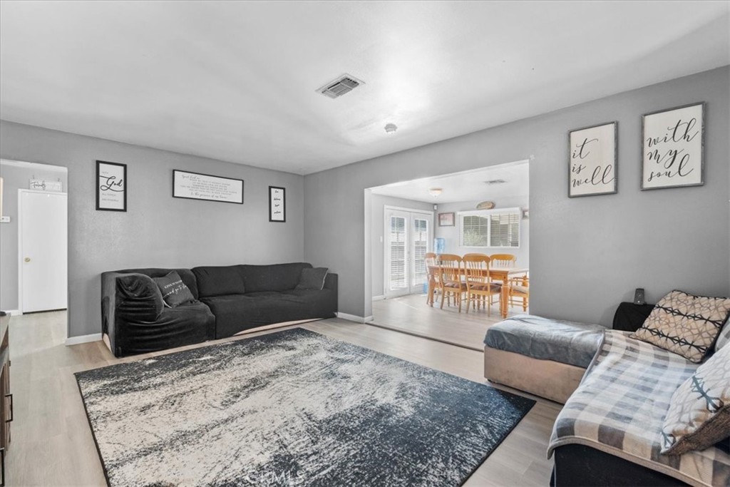 1417 W Marshall Boulevard