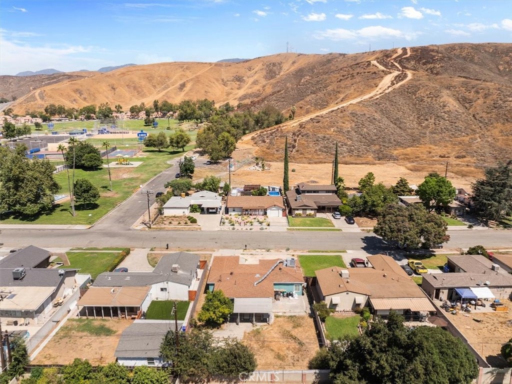 1417 W Marshall Boulevard