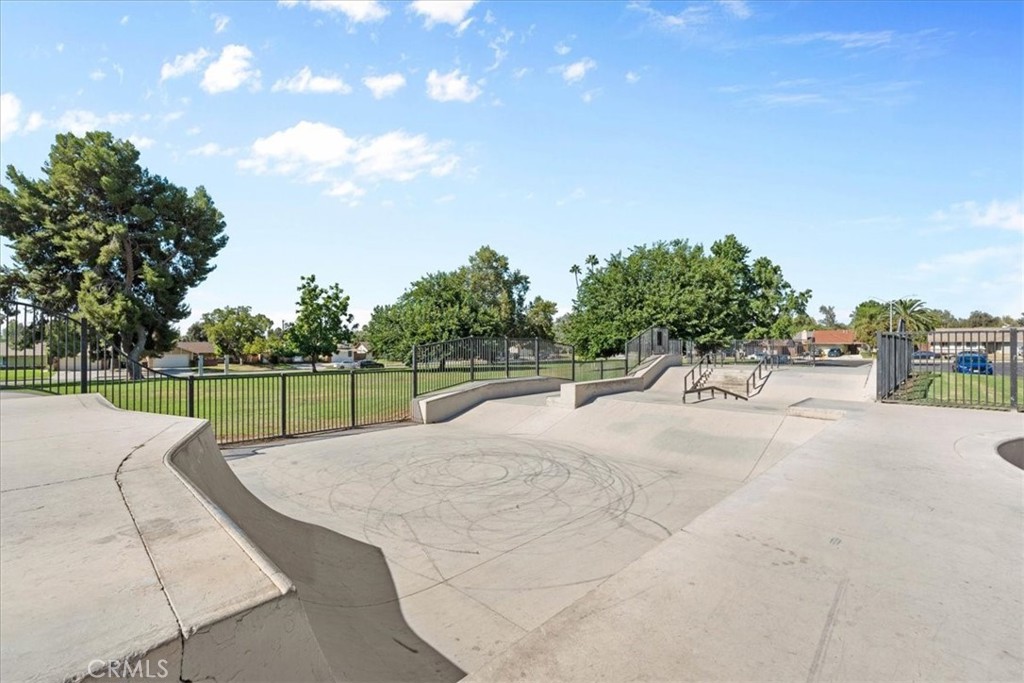 1417 W Marshall Boulevard