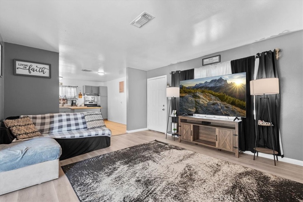 1417 W Marshall Boulevard