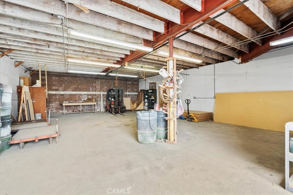 491 W Rialto Ave