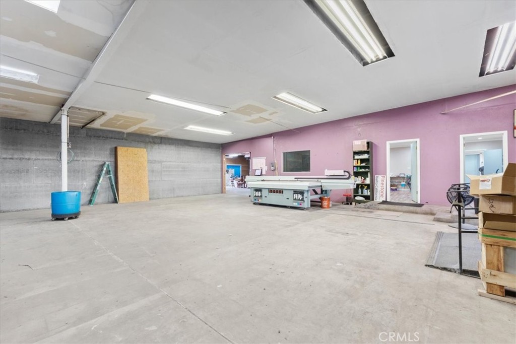 491 W Rialto Ave