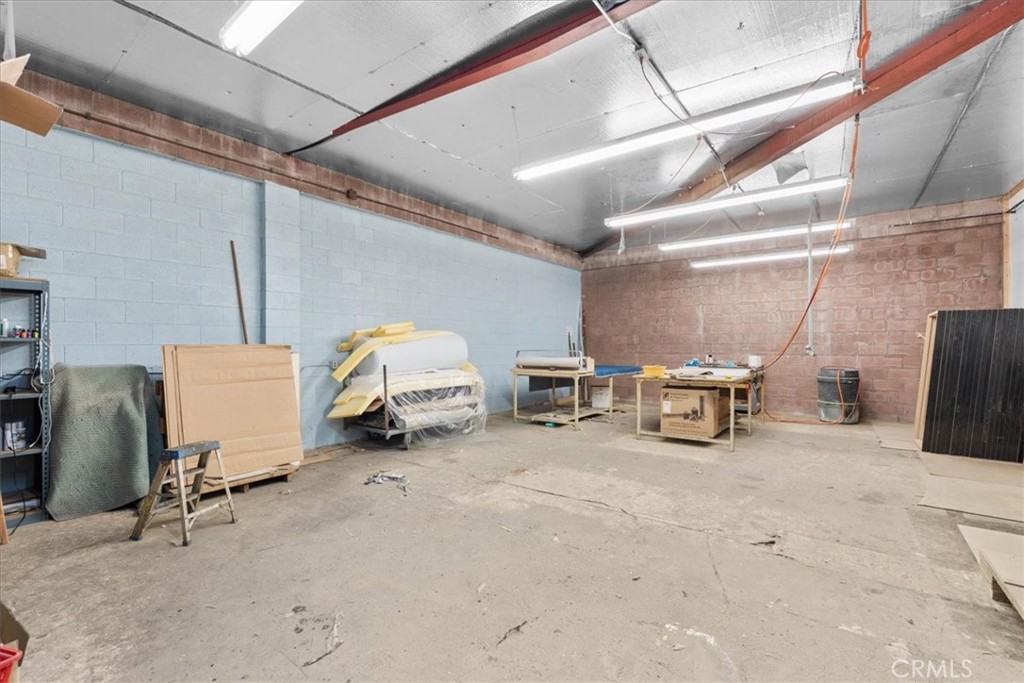 491 W Rialto Ave