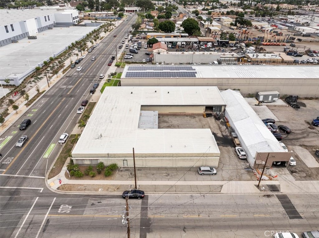 491 W Rialto Ave
