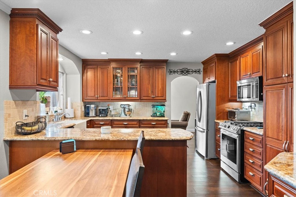 1646 Glenwood