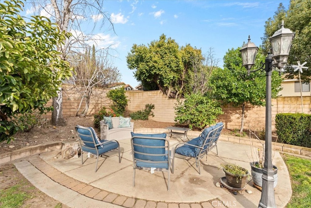 1646 Glenwood