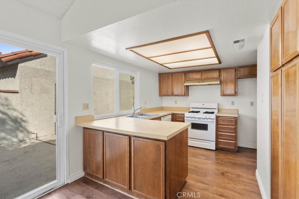 206 San Luis Rey