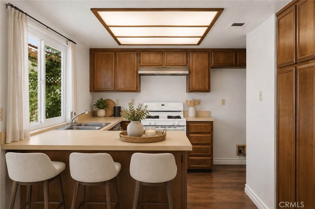 206 San Luis Rey