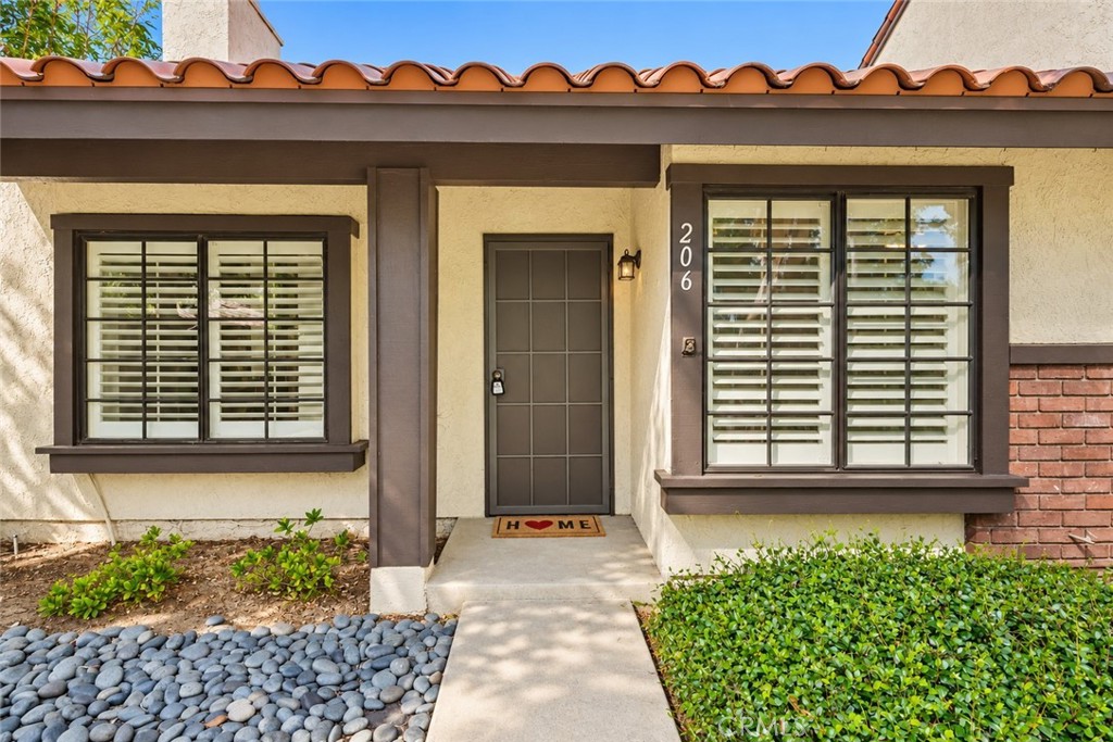 206 San Luis Rey