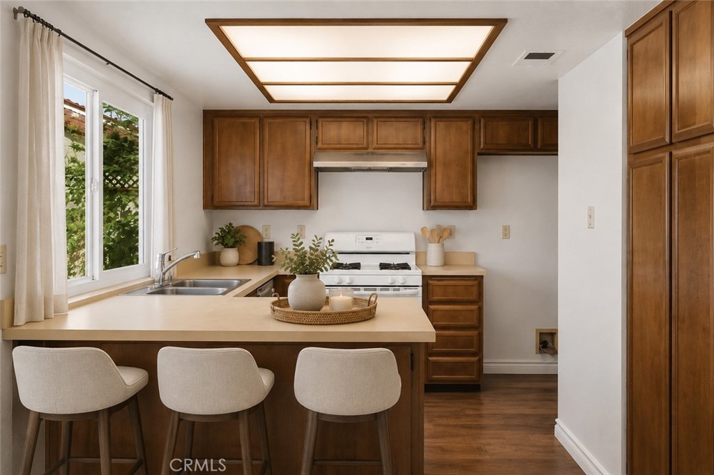 206 San Luis Rey