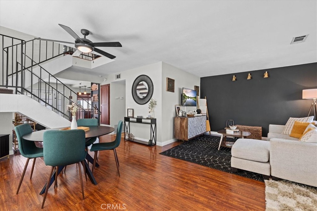 1691 N Mountain