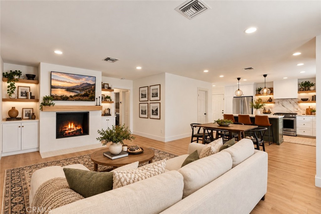 1802 Russell Place