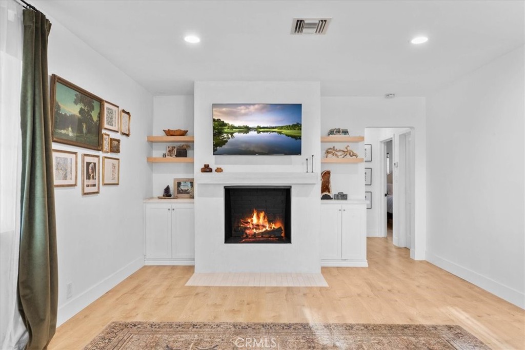 1802 Russell Place