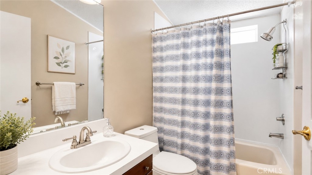 9999 Foothill Boulevard 24