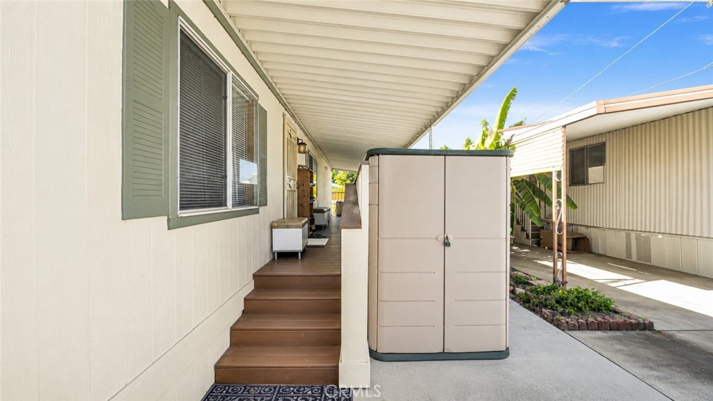 9999 Foothill Boulevard 24