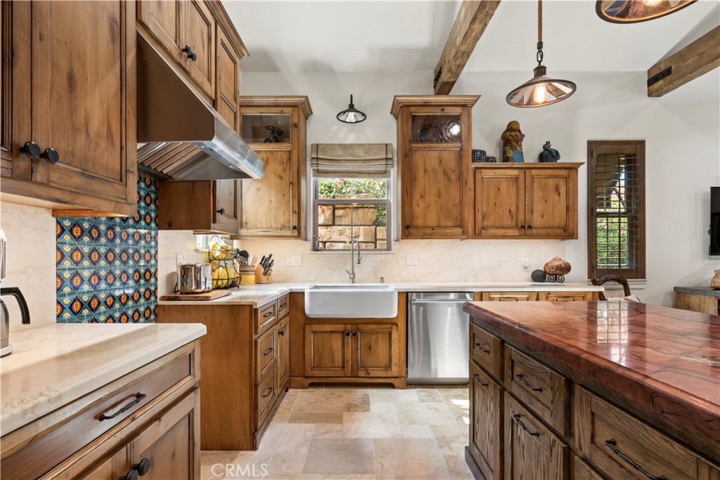 5848 Canter Cove Court