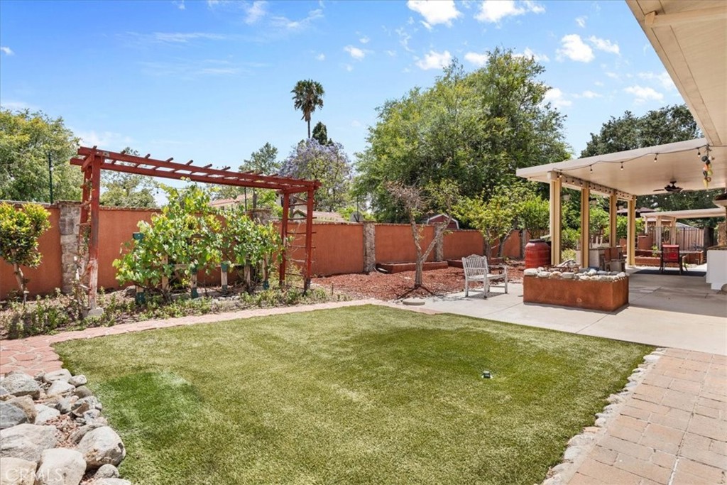 1008 Alamosa Drive